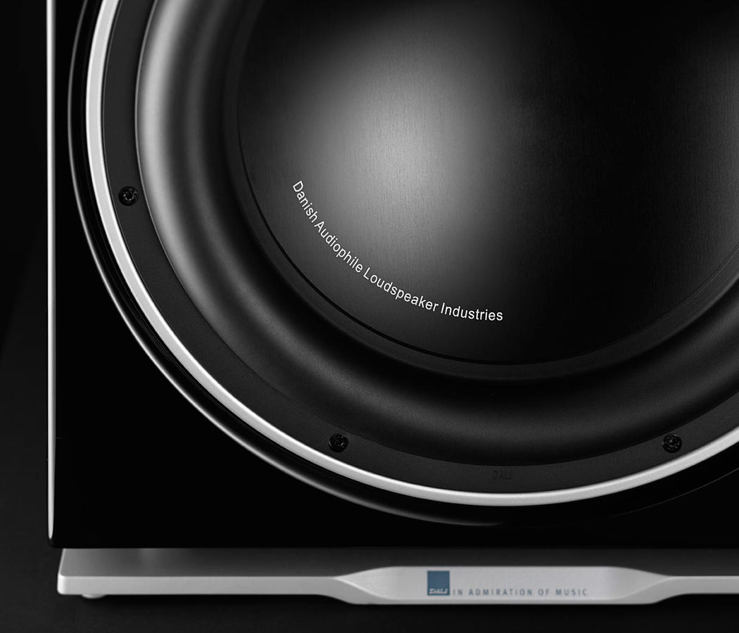 Aktív mélysugárzó- subwoofer – SUB K-14 F