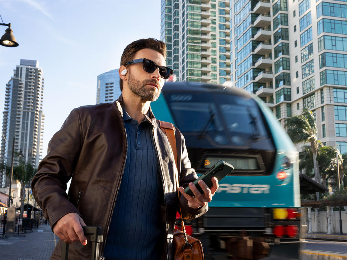 Valódi vezeték nélküli fejhallgató – PerL PRO (WHITE)