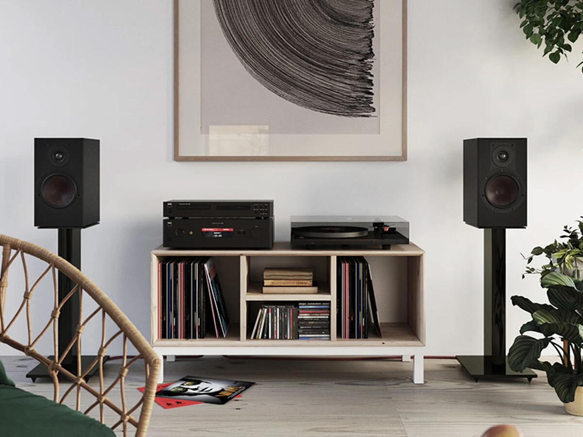 Állványra / polcra helyezhető hangsugárzó – OPTICON 2 MK2