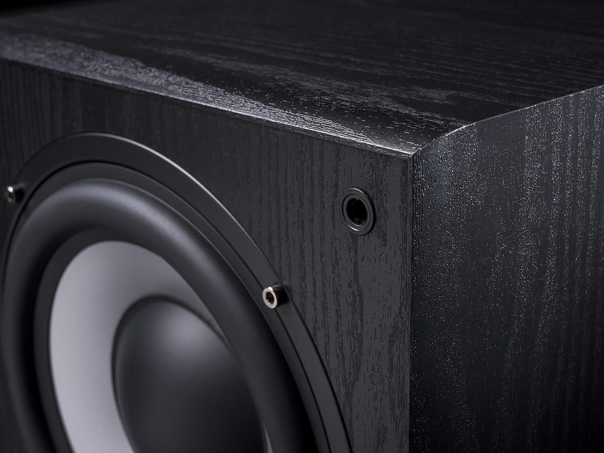 Aktív mélysugárzó - subwoofer – SUB-9