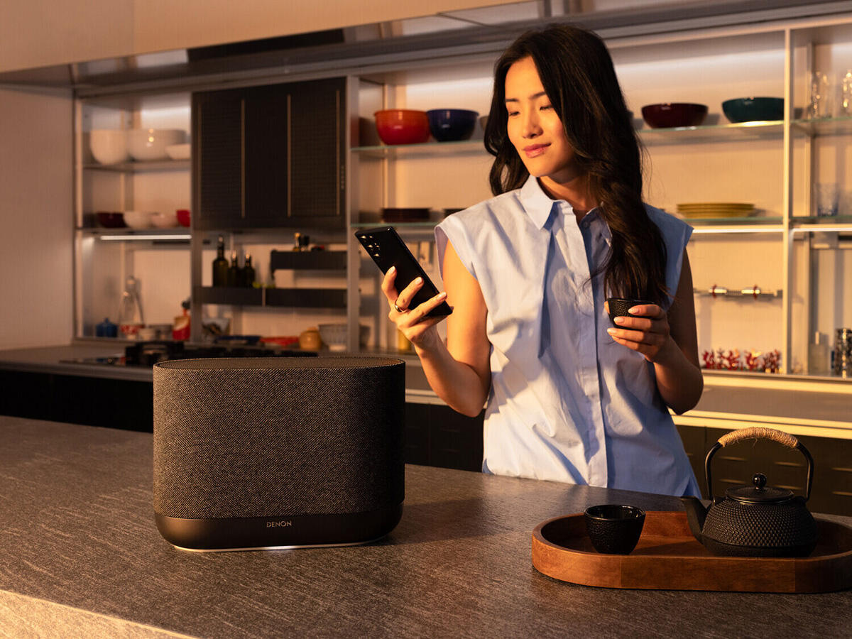 Vezeték nélküli okos hangszóró – DENON HOME 400 (CHARCOAL)