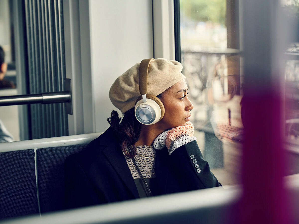 Bluetooth fejhallgató – iO-8 (CARAMEL WHITE)