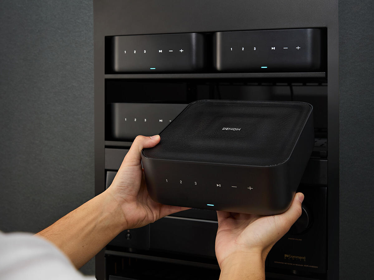 Kompakt vezeték nélküli streaming erősítő beépített HEOS®-szal – DENON HOME AMP