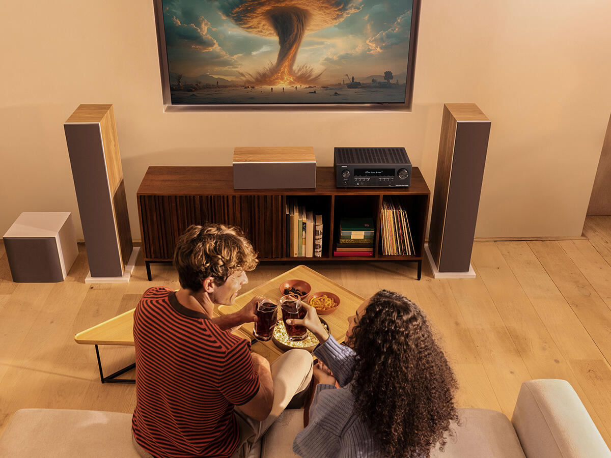 Házimozi rádióerősítő 7.2 8K – AVR-S980H